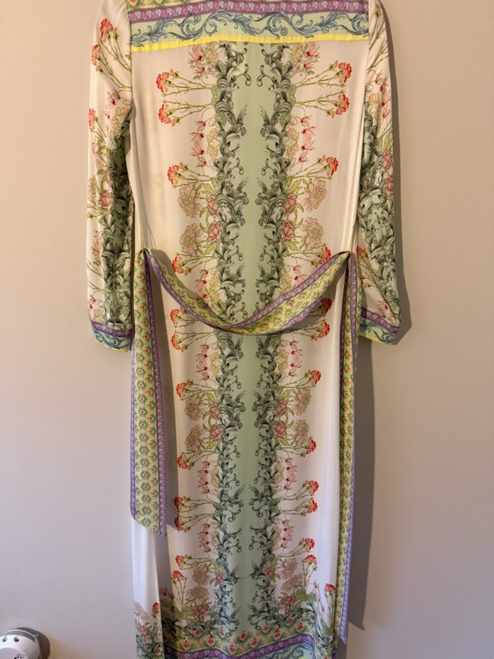 Alice + Olivia Shirt dress - Picture 5 of 7